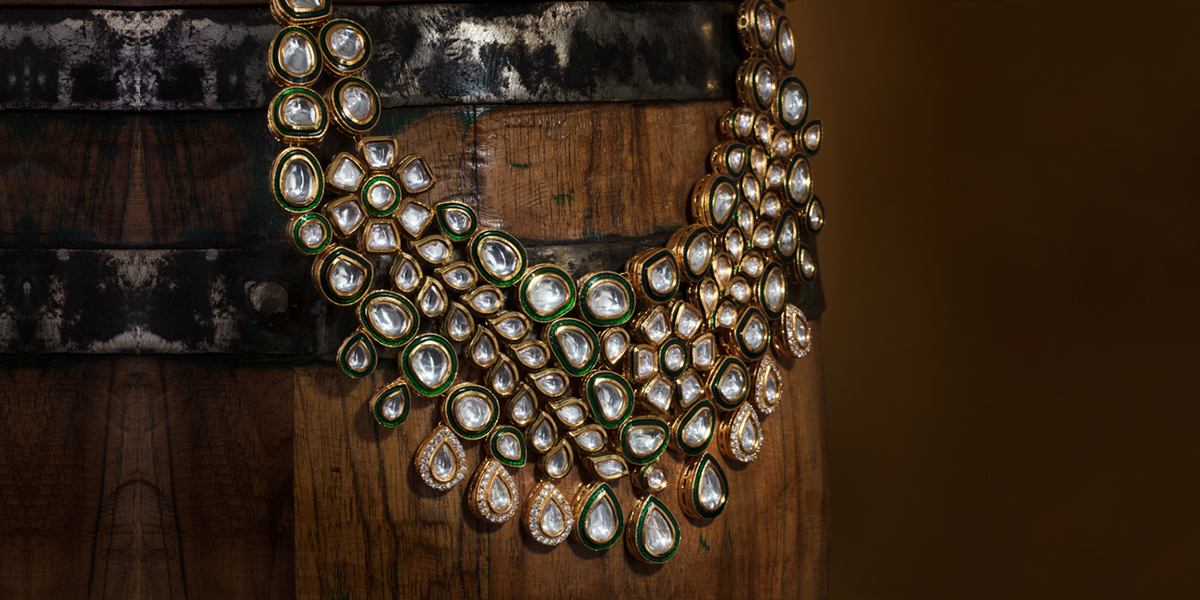 Kundan Jewellery- The Intricate Artisanship of a Versatile Jewel